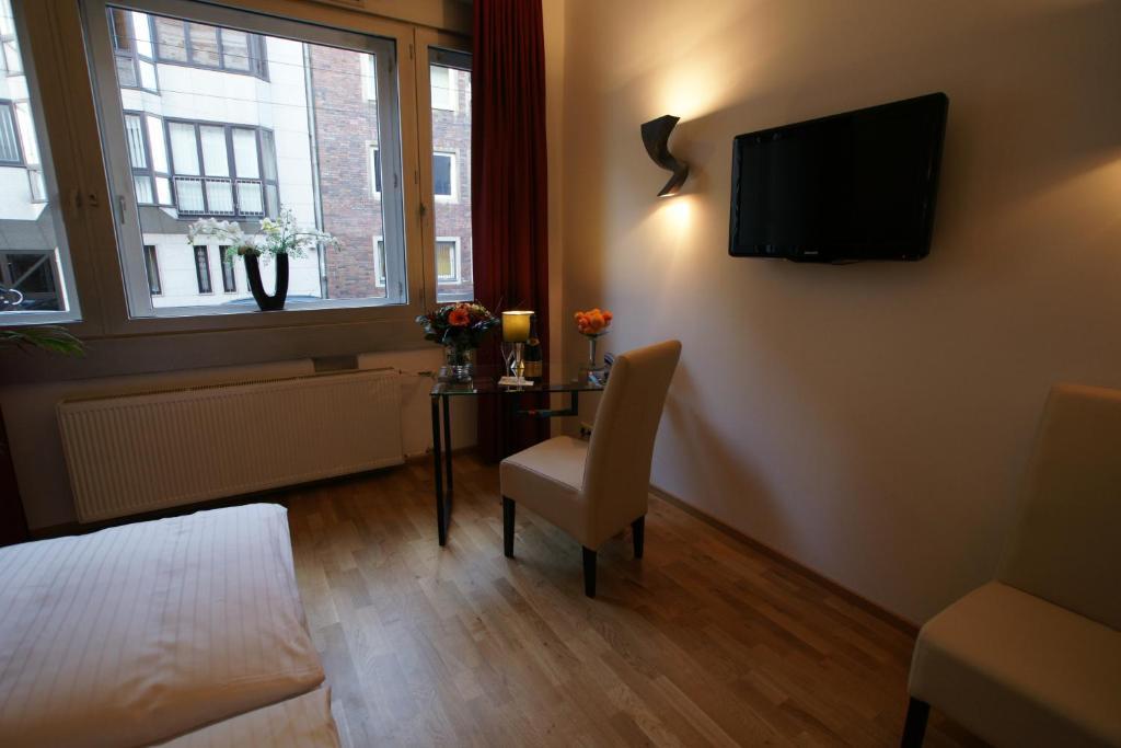 Hotel Stern Dusseldorf Room photo